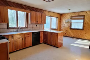 104 King Arthurs Ct, Honesdale, PA 18431 - Photo 11