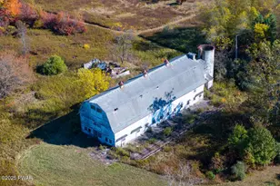 390 Springbrook Rd, Shohola, PA 18458 - Photo 59