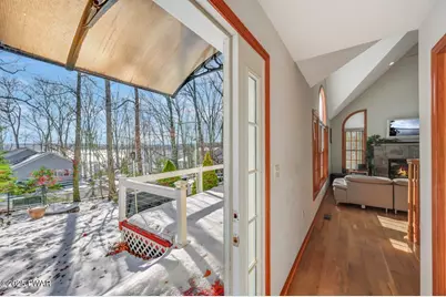 17 Lake Drive, Hawley, PA 18428 - Photo 9