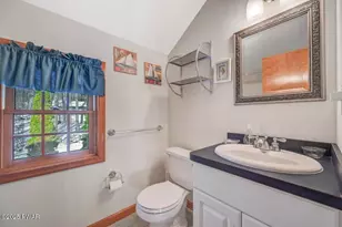 17 Lake Dr, Hawley, PA 18428 - Photo 53