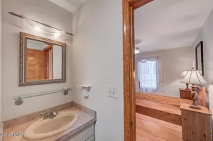 17 Lake Dr, Hawley, PA 18428 - Photo 35