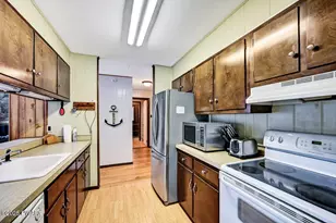 529 Lakeview Dr E, Lake Ariel, PA 18436 - Photo 27