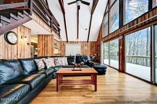 529 Lakeview Dr E, Lake Ariel, PA 18436 - Photo 13