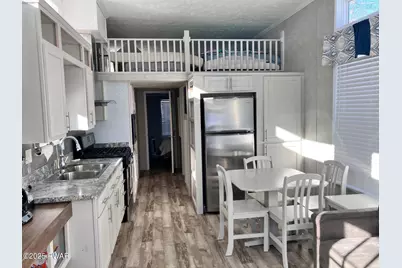 106 Village Drive W, Milford, PA 18337 - Photo 7