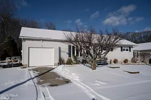 125 Rinaldi Dr, Taylor, PA 18517 - Photo 49