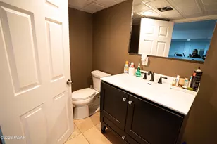 125 Rinaldi Dr, Taylor, PA 18517 - Photo 35