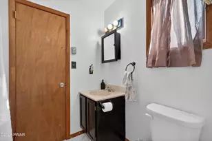 3111 Cherry Ridge Rd, Bushkill, PA 18324 - Photo 17