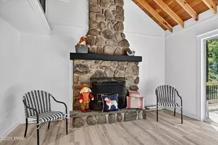 115 Lakeview Terrace, Lords Valley, PA 18428 - Photo 13