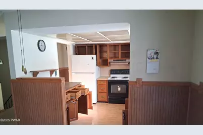 218 Mohican Road, Canadensis, PA 18325 - Photo 11