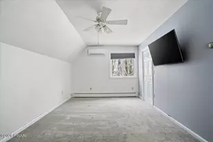 121 Karl Hope Blvd, Lackawaxen, PA 18435 - Photo 31