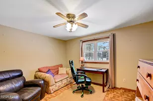 141 Constitution Dr, Lackawaxen, PA 18435 - Photo 29