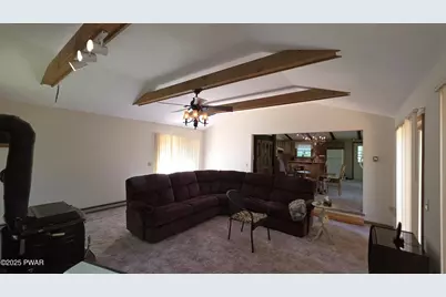 127 Fetlock Drive, Lords Valley, PA 18428 - Photo 5