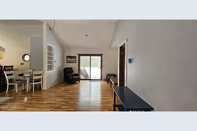 105 Floyd Court, Milford, PA 18337 - Photo 3