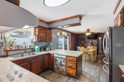 1767 Creek Drive, Waymart, PA 18472 - Photo 5