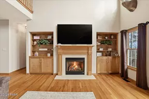 111 Highland Ln, Hawley, PA 18428 - Photo 17