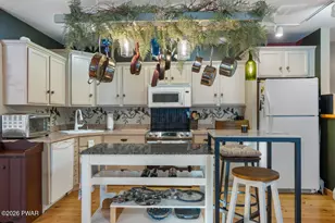 124 W Mulberry Dr, Milford, PA 18337 - Photo 15