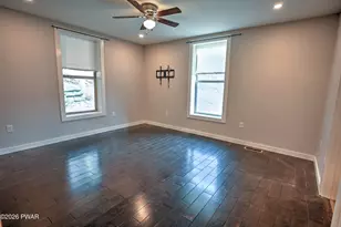 628 Hudson Street St, Hawley, PA 18428 - Photo 9