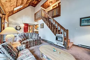 894 Deerfield Rd, Lake Ariel, PA 18436 - Photo 19