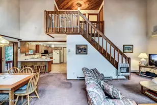 894 Deerfield Rd, Lake Ariel, PA 18436 - Photo 15