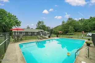 108 Bluestone Blvd, Millrift, PA 18340 - Photo 5
