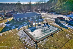 108 Bluestone Blvd, Millrift, PA 18340 - Photo 7