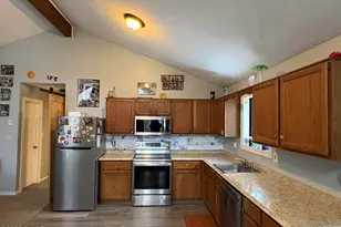 2217 High Point Dr, Lake Ariel, PA 18436 - Photo 13
