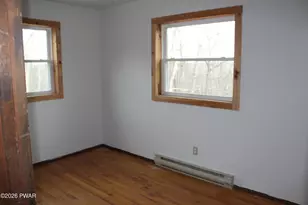 134 Hillside Dr, Dingmans Ferry, PA 18328 - Photo 15