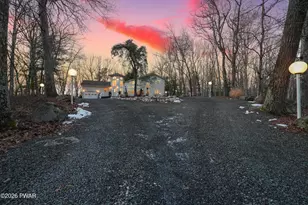 202 Remuda Dr, Lords Valley, PA 18428 - Photo 3