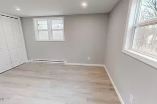 102 Sandstone Dr, Dingmans Ferry, PA 18328 - Photo 21