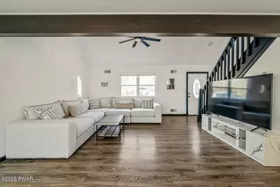 3260 Bluebird Drive, Bushkill, PA 18324 - Photo 3