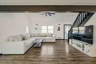 3260 Bluebird Dr, Bushkill, PA 18324 - Photo 3