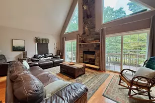 176 Gunstock Ln, Tafton, PA 18464 - Photo 9
