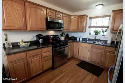 176 Gunstock Lane, Tafton, PA 18464 - Photo 11