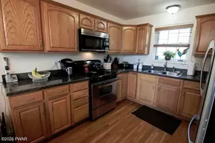 176 Gunstock Ln, Tafton, PA 18464 - Photo 11