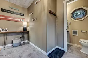 595 Pocono Ct, Lake Ariel, PA 18436 - Photo 7