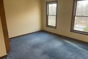 140 Colette Ln, Dingmans Ferry, PA 18328 - Photo 11