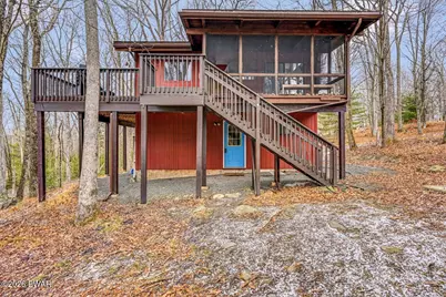 312 Surrey Drive, Lords Valley, PA 18428 - Photo 9