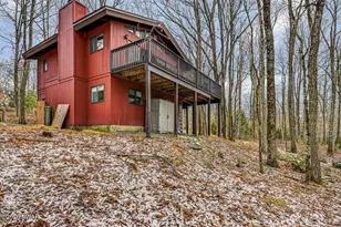 312 Surrey Dr, Lords Valley, PA 18428 - Photo 7