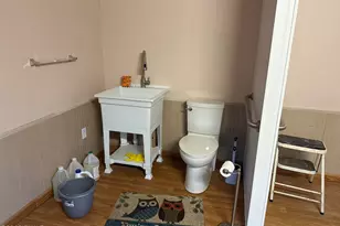 916 Oakland St, Hawley, PA 18428 - Photo 13