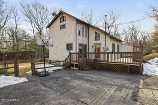 144 Basswood Dr, Dingmans Ferry, PA 18328 - Photo 1