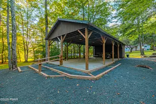 4426 Skyline Dr, Canadensis, PA 18325 - Photo 43