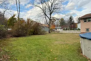 910 2nd St, Matamoras, PA 18336 - Photo 3