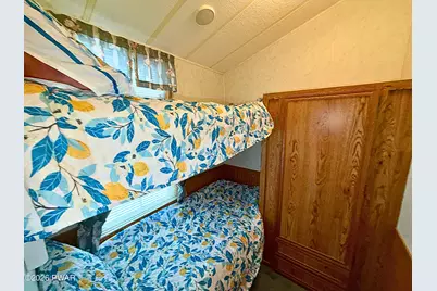 114 Glenwood Landing, Milford, PA 18337 - Photo 13