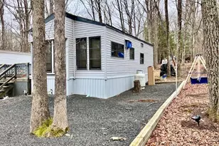 224 Locust Lake Dr, Milford, PA 18337 - Photo 3