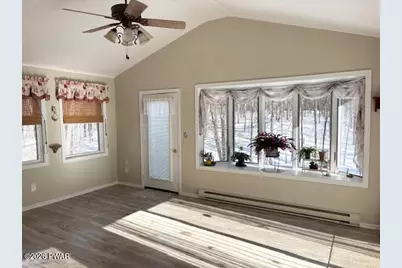 115 Thiel Drive, Dingmans Ferry, PA 18328 - Photo 15