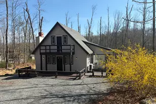 28 Cedarwood Terrace, Lake Ariel, PA 18436 - Photo 1