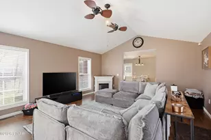 332 White Birch Dr, Scranton, PA 18504 - Photo 19