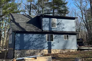 125 Claudine Ln, Dingmans Ferry, PA 18328 - Photo 3