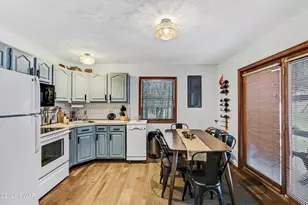 117 Turkey Cir, Lackawaxen, PA 18435 - Photo 11