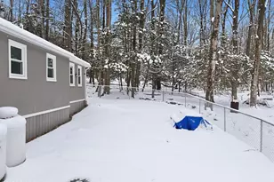 111 Hickory Dr, Greentown, PA 18426 - Photo 35